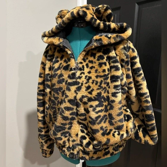 Wild Fable leopard faux fur jacket - Picture 1 of 15
